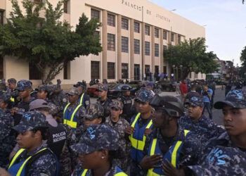 Policía refuerza seguridad en Palacio de Justicia por caso Senasa
