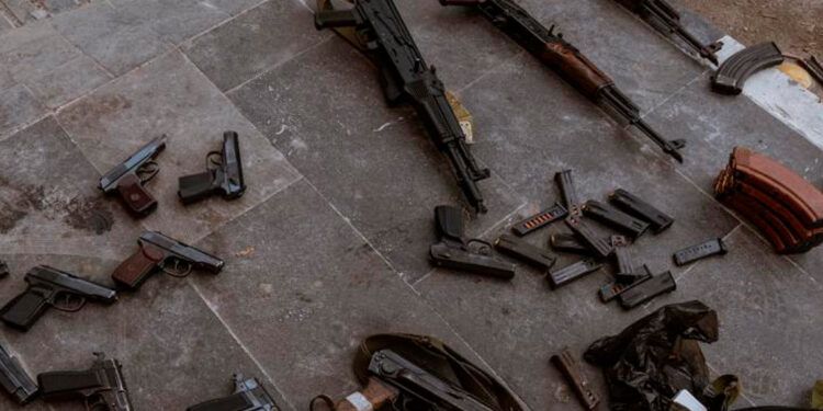 Porte ilegal de armas conlleva hasta 5 años de prisión