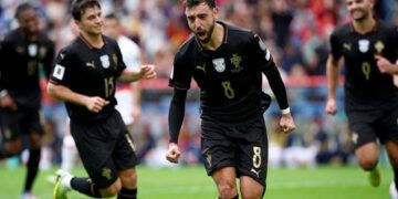 Portugal golea 9-1 y asegura su pase al Mundial