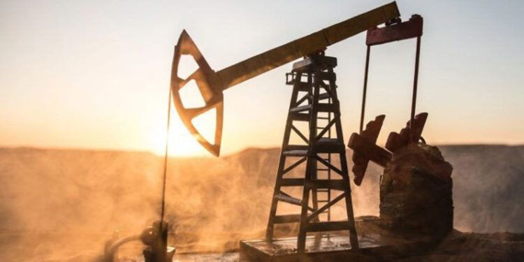 Precios del petróleo caen por temores de recesión en EE.UU.