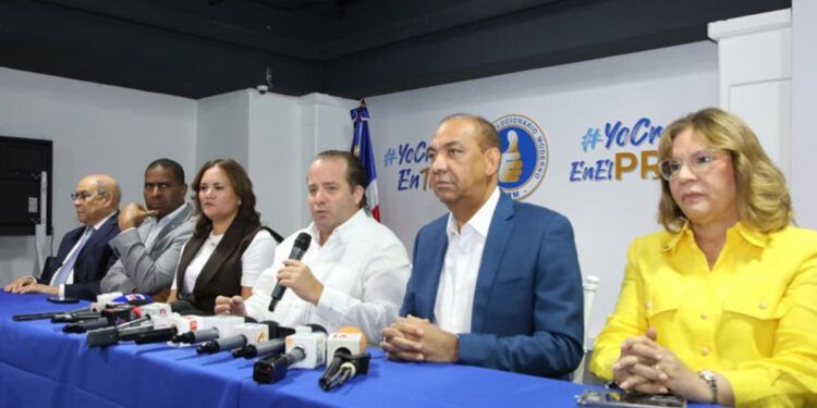 PRM afirma que RD es hoy “mejor país” que el que recibieron en 2020