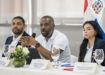 Procuraduría dotará fiscales con cámaras en allanamientos