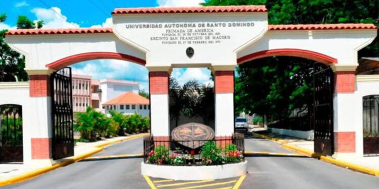 Profesores de la UASD llaman a paro por aumento salarial y rechazo a fusión del Mescyt