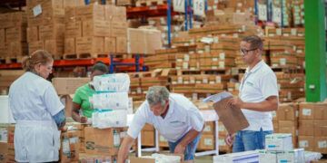 Promese duplica distribución de medicamentos contra la gripe