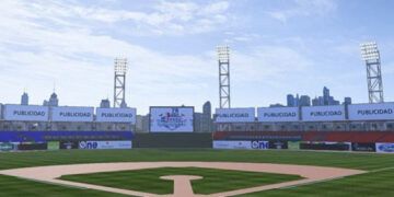 Proponen añadir 7 mil asientos al estadio Quisqueya Juan Marichal