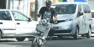 Protestan contra incautación de patinetas eléctricas