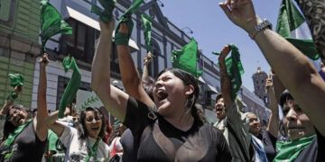 Puebla se suma a estados mexicanos que despenalizan el aborto