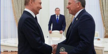 Putin se reúne con enviado de Trump para abordar conflicto en Ucrania