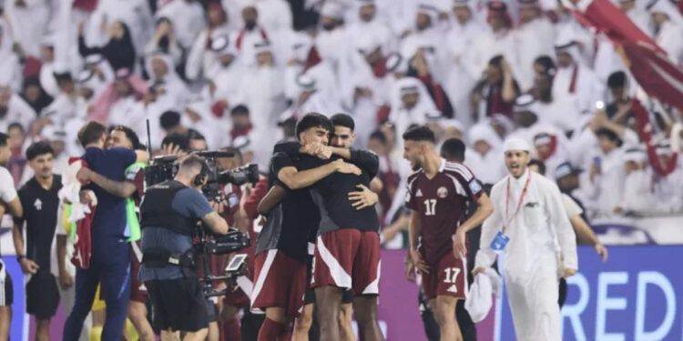 Qatar logra su pase al Mundial 2026 tras vencer 2-1 a Emiratos Árabes Unidos