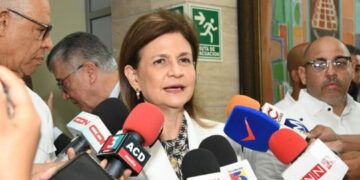Raquel Peña anuncia plan para fortalecer la atención de salud mental en cárceles