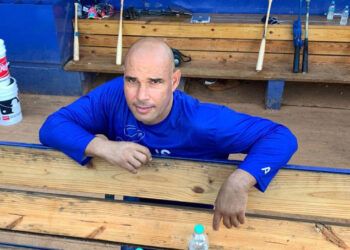 Raúl Valdés ahora es Tigre del Licey