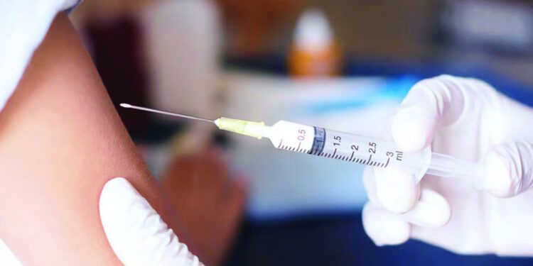 RD iniciará vacunación contra la influenza en noviembre