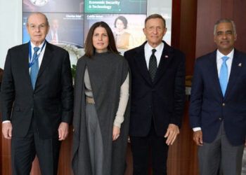 RD participa en reunión de EEUU sobre minerales críticos