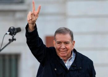 RD recibirá a Edmundo González sin reconocerlo como presidente electo