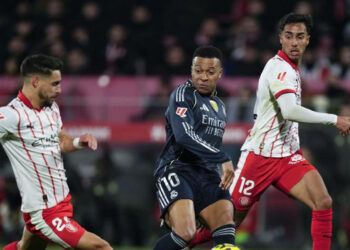 Real Madrid cede el liderato tras empatar 1-1 en Girona