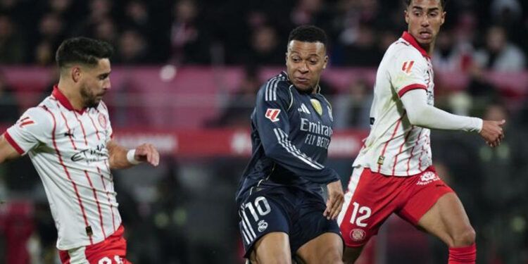 Real Madrid cede el liderato tras empatar 1-1 en Girona