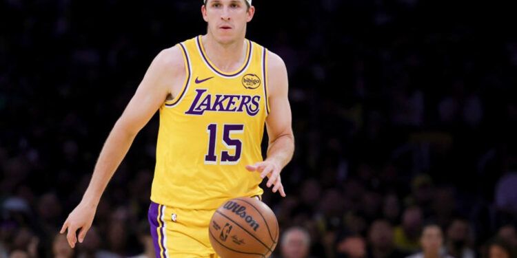 Reaves y Doncic fuera en Lakers por lesión
