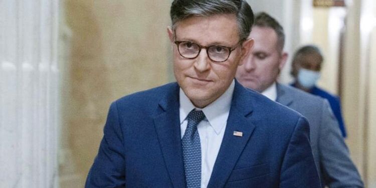 Rechazan proyecto de financiamiento del gobierno vinculado a prueba de ciudadanía