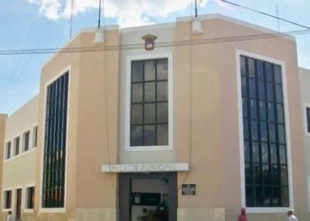 Reclaman pronta solución en la Alcaldía de La Vega tras renuncias