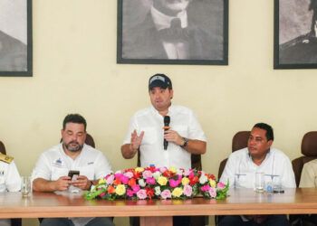 Reinauguran el estadio José Briceño con juego entre Águilas y Licey