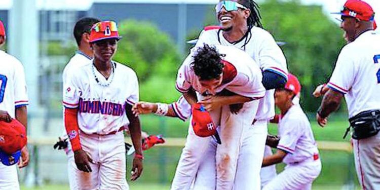 República Dominicana escala al puesto 11 en ranking mundial de béisbol