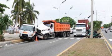 Restricción a vehículos de carga en la ZAR: Detalles del accidente con 10 heridos