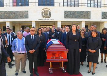 Rinden tributo final a Fello Suberví en Congreso y partidos