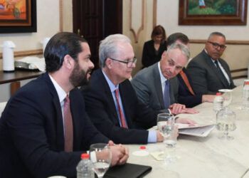 Rob Manfred en RD: "Draft Internacional es la Solución para Firmas Tempranas"