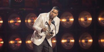 Romeo Santos rechaza acciones de ICE en Premio Lo Nuestro