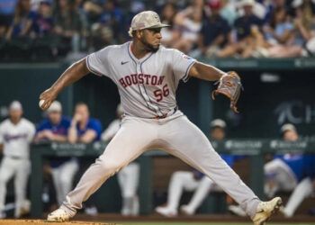 Ronel Blanco se perderá la temporada tras cirugía Tommy John