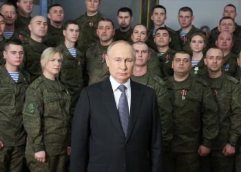Rusia castigará a críticos del ejército con confiscación de bienes