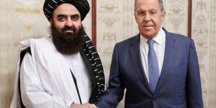 Rusia reconoce oficialmente al gobierno talibán