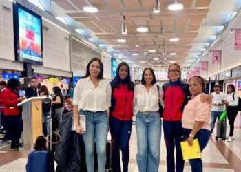 Ryni Arias y Cristal Núñez viajan becadas a Japón a estudiar y jugar voleibol