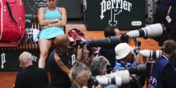 Sabalenka se disculpa con Gauff por sus comentarios tras la final de Roland-Garros