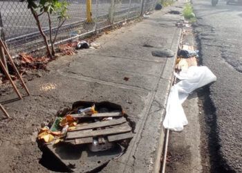 San Carlos: calles inundadas y contaminación fecal tras colapso de drenajes