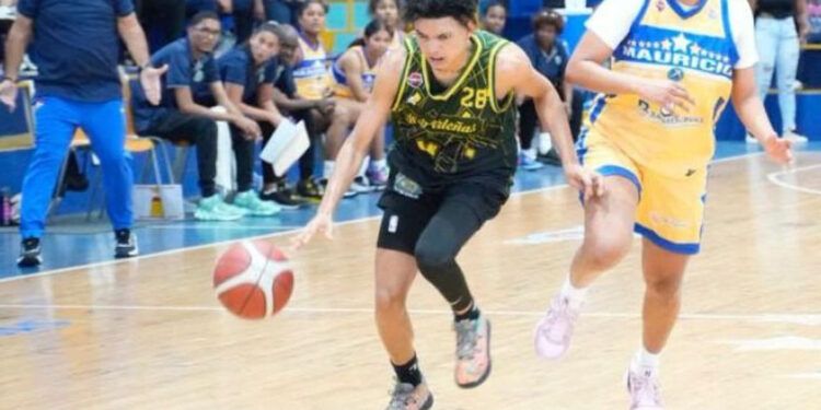 San Carlos vence a MB con gran actuación de Jiménez