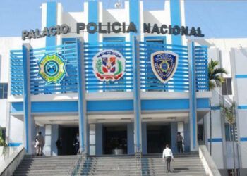 Se entrega embarazada acusada de matar a su vecina en el Distrito Nacional