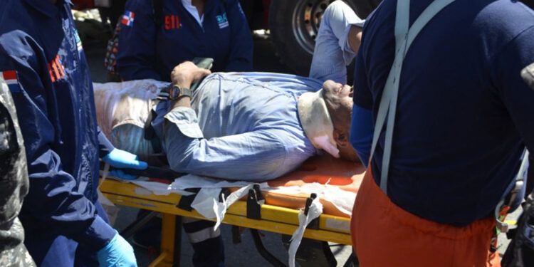 Sector salud responde con fuerza a tragedia del Jet Set