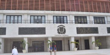 Senado aprueba ley que declara Loma Miranda Parque Nacional