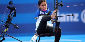 Sheetal Devi, la joven india sin brazos que deslumbra en tiro con arco