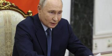 Siete muertos tras derrumbe de puentes en Rusia