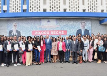 Siete políticas públicas rezagadas en 2023 según informe del Ministerio de Economía