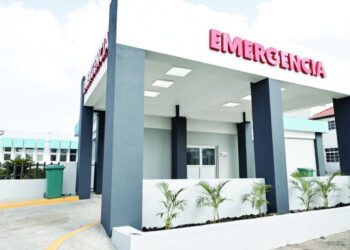 SNS activa protocolos hospitalarios ante paso de la tormenta Melissa