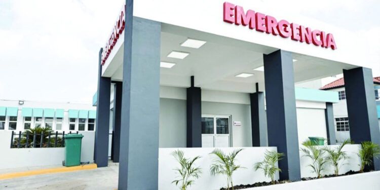 SNS activa protocolos hospitalarios ante paso de la tormenta Melissa