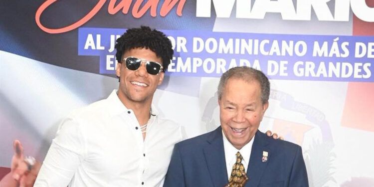 Juan Soto recibe el premio Juan Marichal 2025