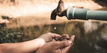 Suspenden servicio de agua en Santiago por lluvias intensas
