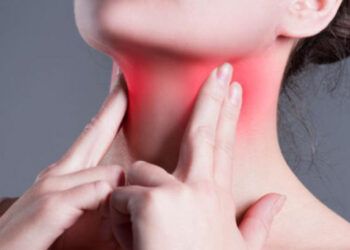 Tabaco y alcohol aumentan riesgo de cáncer de garganta