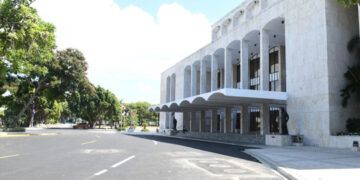 Teatro Nacional impecable tras la toma de posesión de Abinader