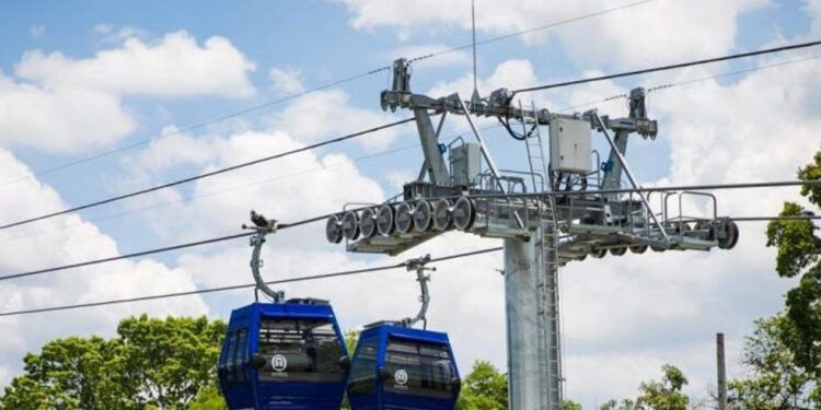 Teleférico de Los Alcarrizos será detenido por mantenimiento