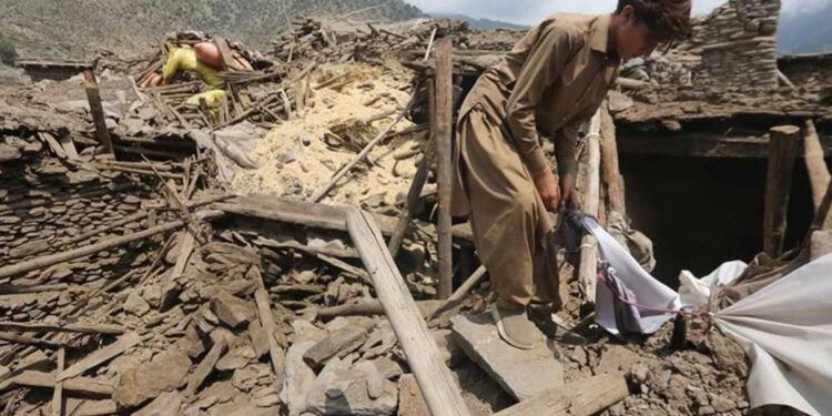 Terremoto de magnitud 6,3 sacude Afganistán y deja varios muertos